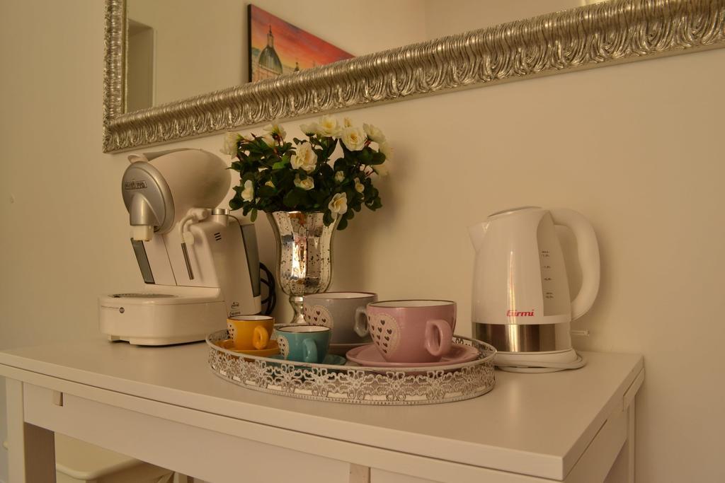 Lulu House Bed & Breakfast โรม ภายนอก รูปภาพ
